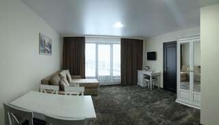 Отель Villa Elena SPA & Resort Буковель Апартаменты с 2 спальнями и правом доступа в спа-салон-11